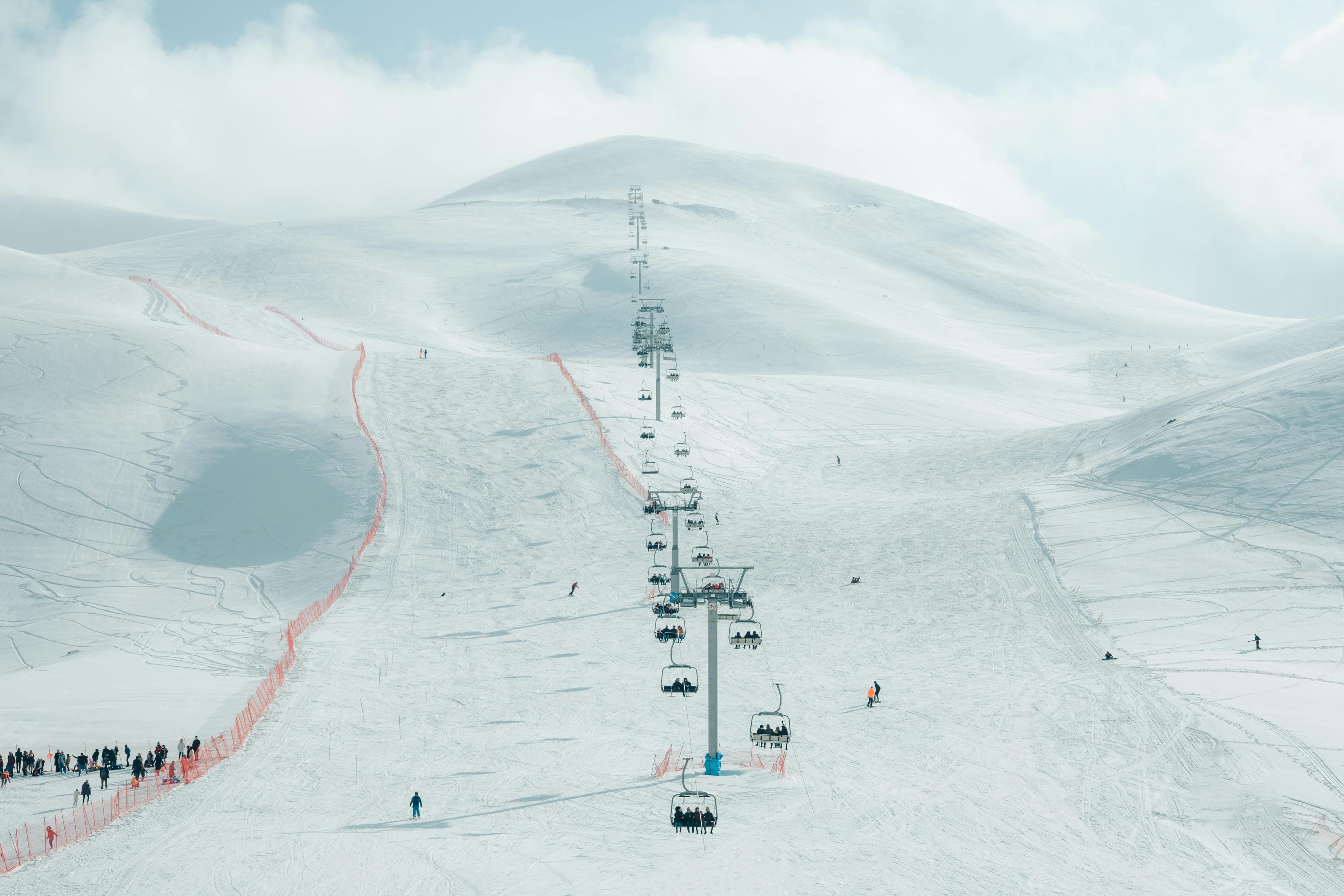 Global Ski Resort Evaluations: Understanding the Latest Industry Performance Data