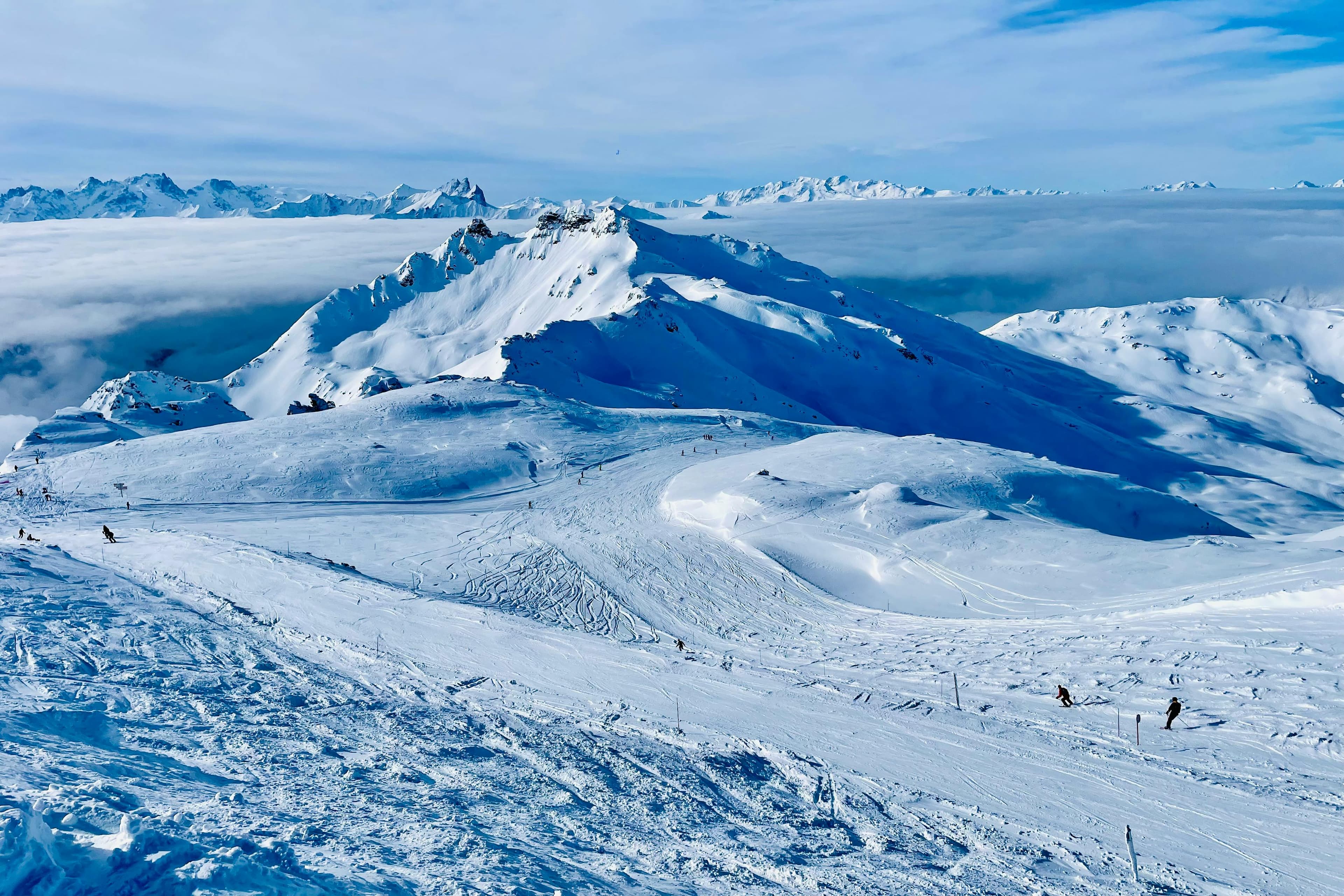 Mapping the World’s Highest Ski Resorts: Altitude and Terrain Data