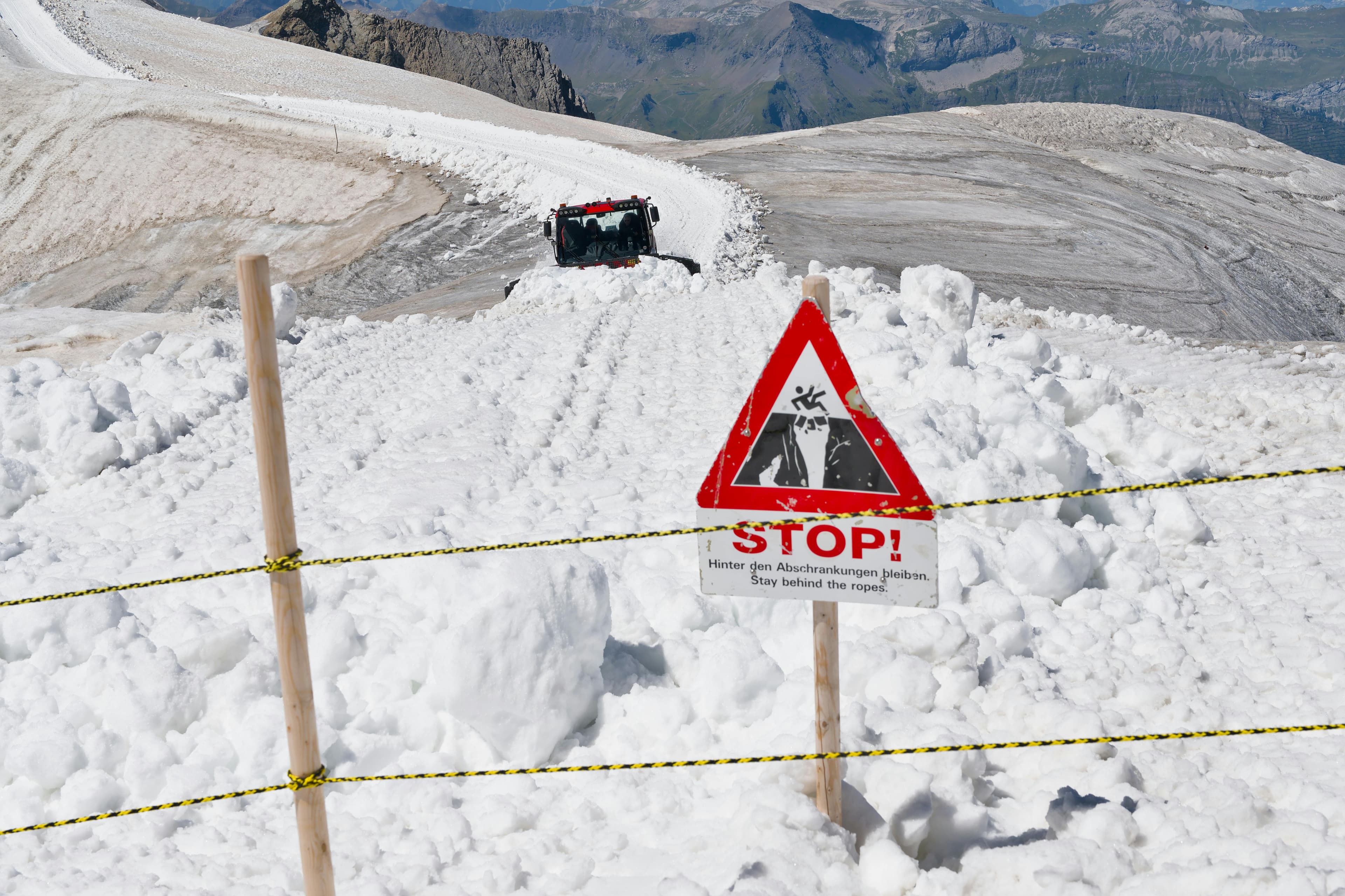 French Ski Resorts Face Closures, Partial Reopenings After Massive Snowfall