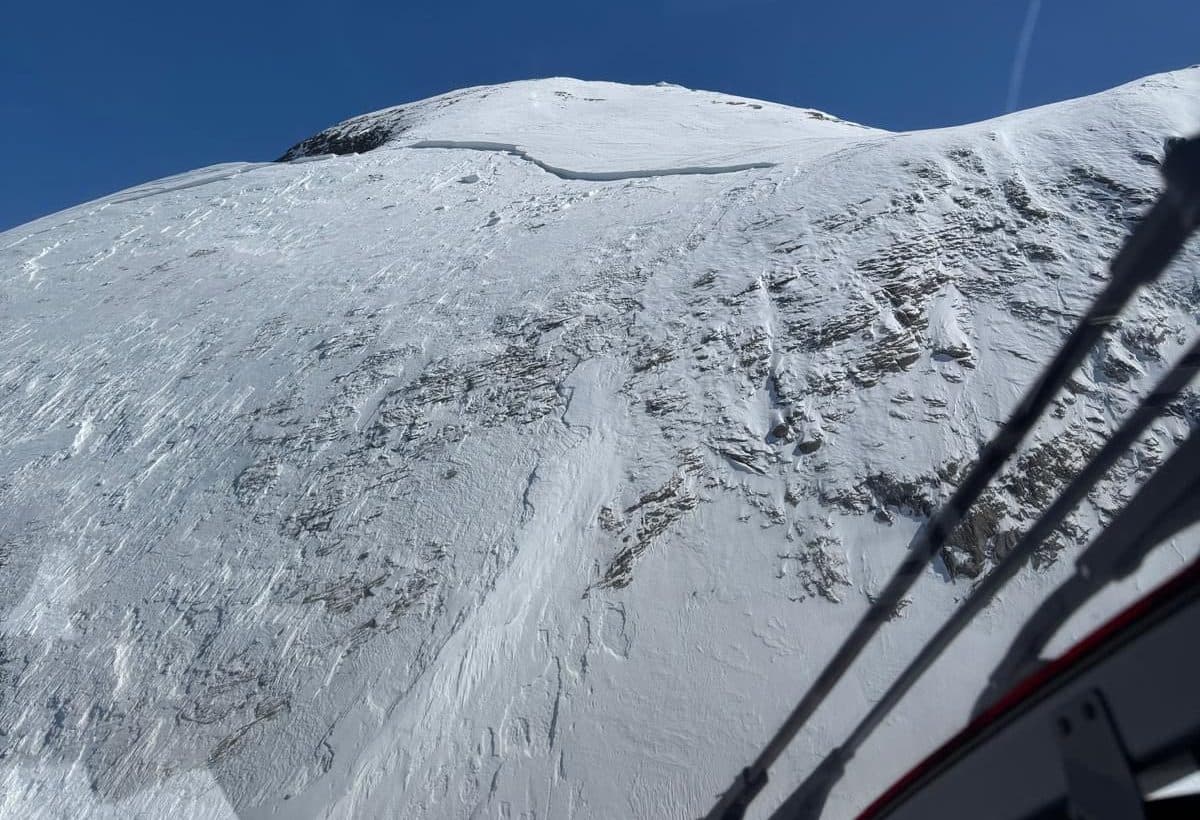 Analyzing the 2025-26 European Avalanche Season: The Persistent Weak Layer Crisis