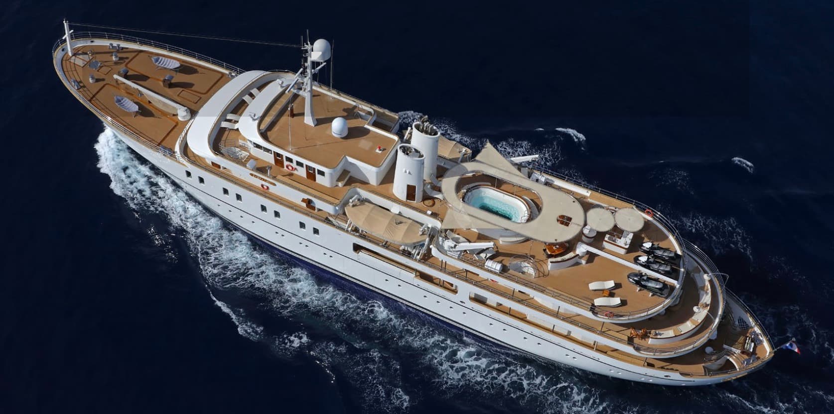 The Ultimate Antarctic Ski Expedition: Inside the Sherakhan Superyacht Experience